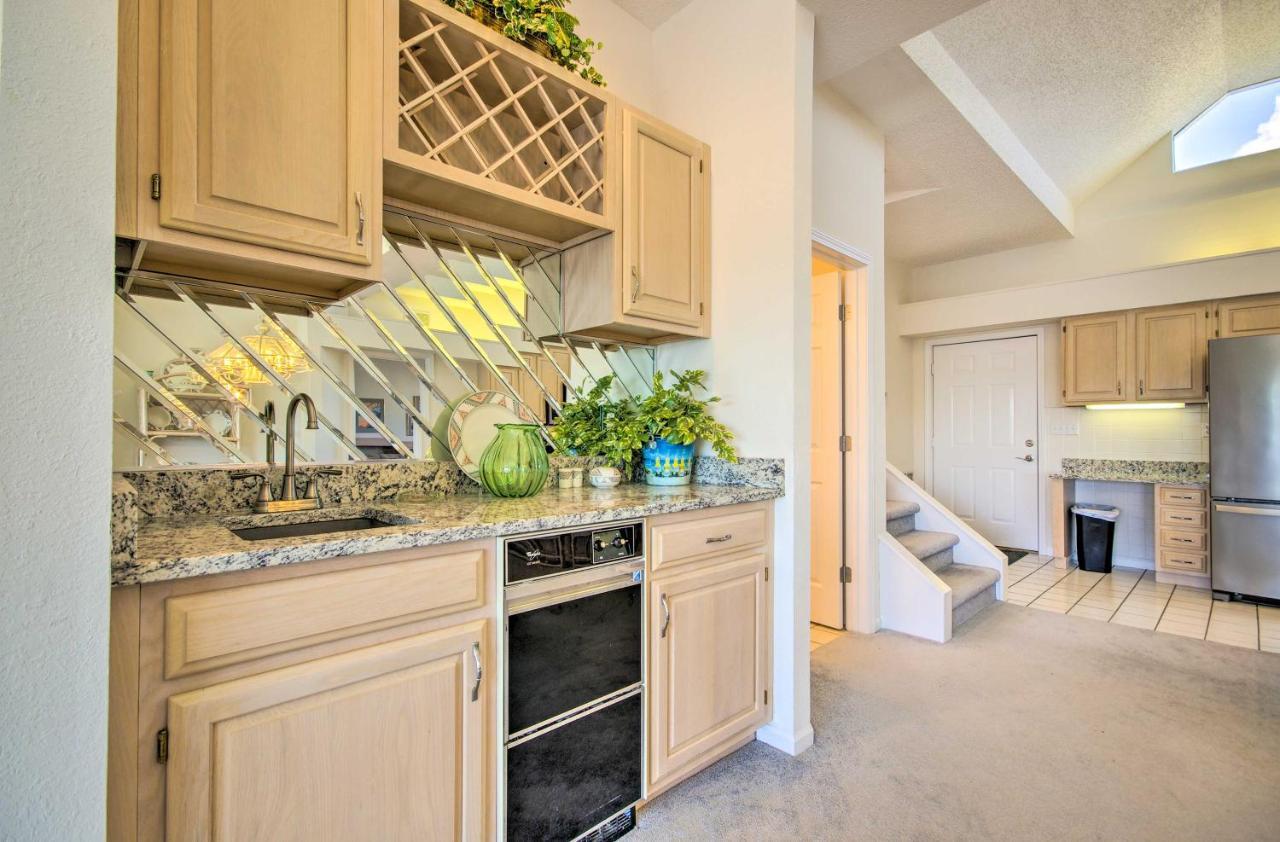 Bright Waterfront Condo With Resort Amenities! 레이크오자크 외부 사진