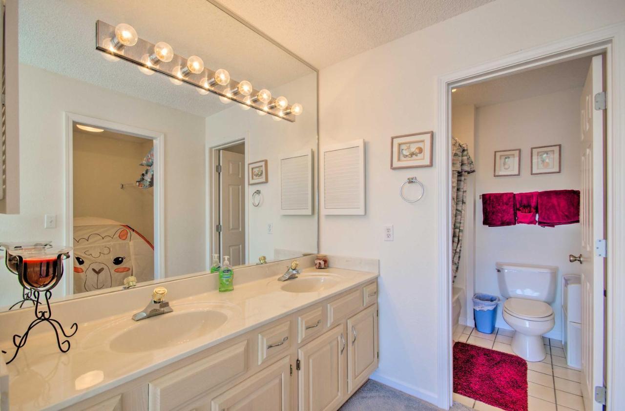 Bright Waterfront Condo With Resort Amenities! 레이크오자크 외부 사진